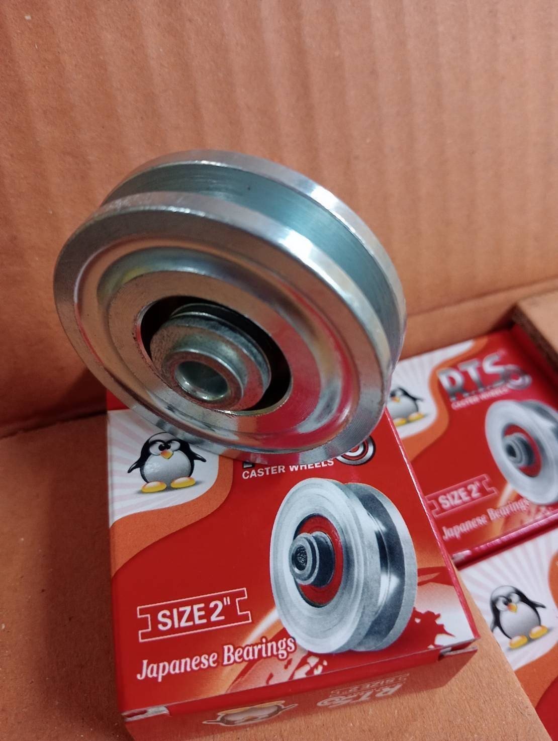 ล้อรางแขวน ล้อรางแขวน